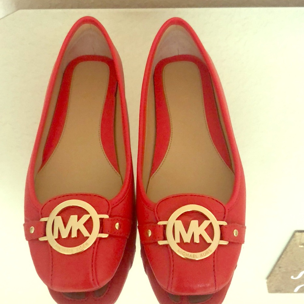 Coral Michael Kors ballet flats